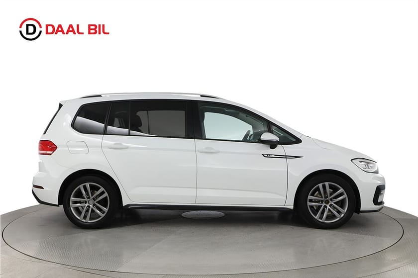 Bild 5 av Volkswagen Touran 7-seater 1.4 TSI 150HK R-LINE 7-SITS B-KAM P-VÄRM DRAG APP-CONN