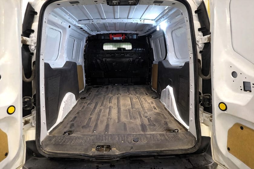 Bild 4 av Ford Transit Connect 230 LWB 1.5 Drag 3-sits Värmare 100hk