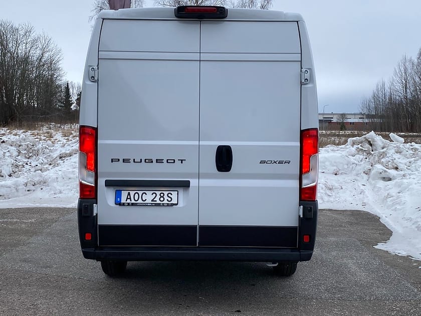 Bild 2 av Peugeot Boxer Skåpbil DEMOBIL / L4 H2 / LÅNG MODELL / AUTOMAT / BRA SPEC!