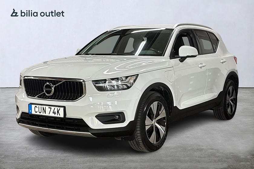 Bild 1 av Volvo XC40 TE aut Momentum Adv Edt 262hk Navi Drag P-värm Läder