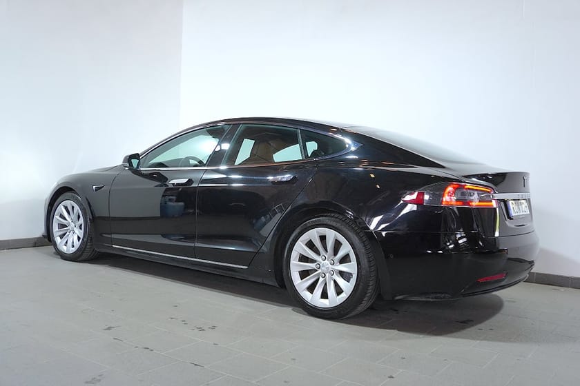 Bild 4 av Tesla Model S Long Range AWD Autopilot 423hk 3,95%
