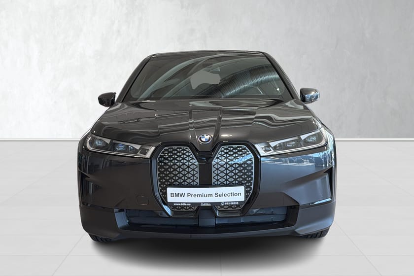 Bilde 4 av BMW iX xDrive40 Tilhengerfeste Comfort access Laserlys