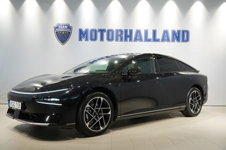 XPENG P7+ RWD Long Range AWD PERFORMANCE Demobil
