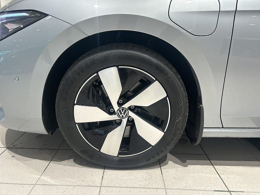 Bild 4 av Volkswagen Passat Variant eHybrid 1.5 TSI 205hk Business Drag värmare