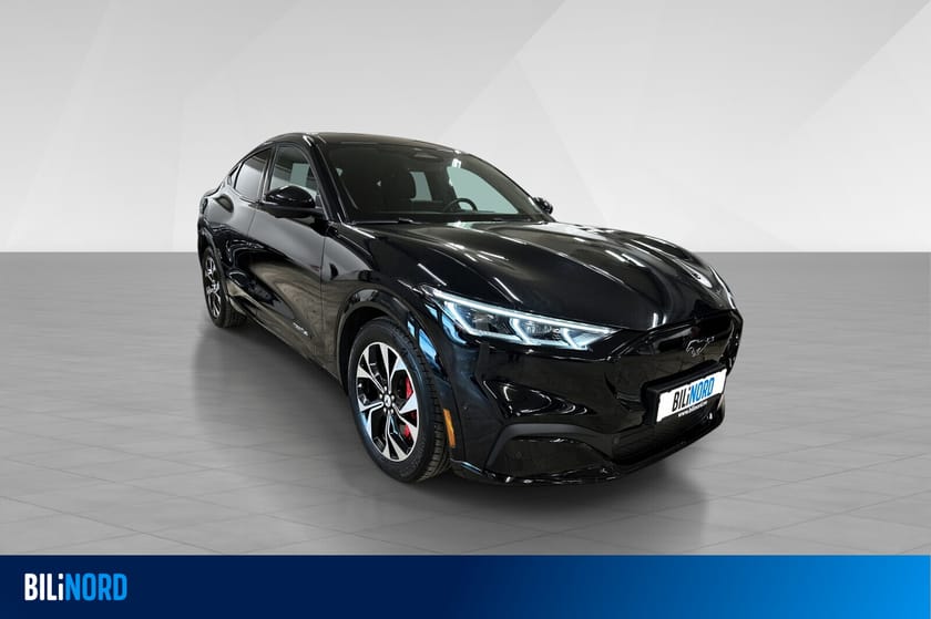 Bilde 1 av Ford Mustang Mach-E Long Range AWD LR Lav km!   550KM. Premium modell