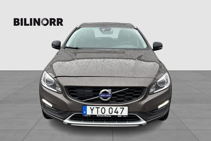 Bild 2 av Volvo V60 Cross Country D4 Momentum Classic