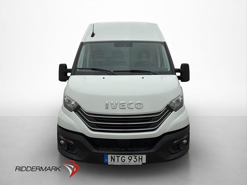 Bild 5 av Iveco Daily 35-140 Van L3H2 2.3JTD 136hk Värmare 3-Sit Farthållare Moms