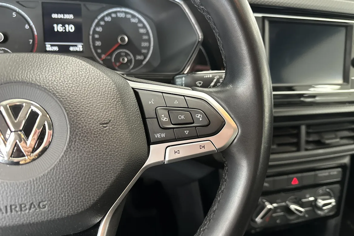 picture of a car