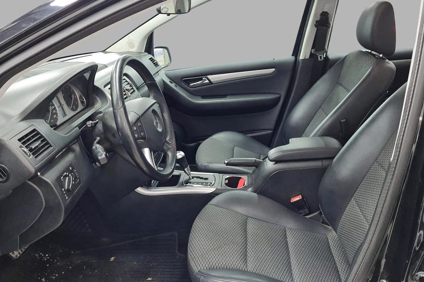 Bilde 5 av Mercedes-Benz B 180 Billigbil - EU ok til 19.09.2027