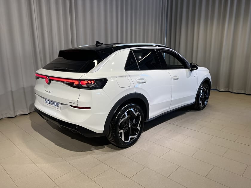 Bild 5 av Volkswagen T-Roc R-LINE  1.5 ETSI 150 HK DSG7