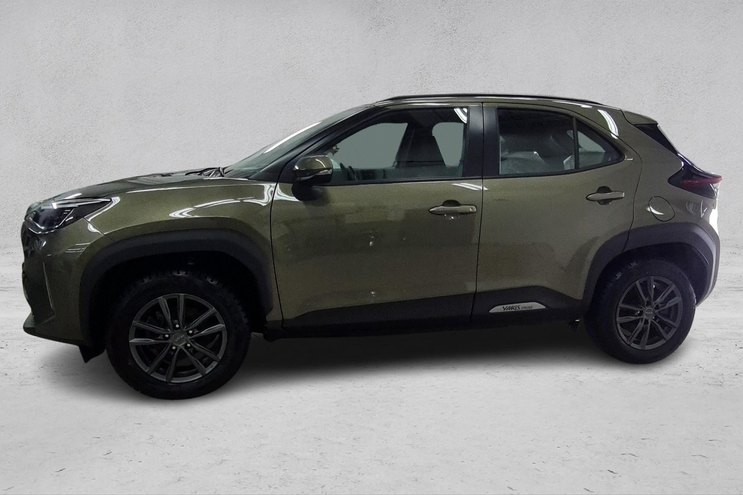 Thumnail bilde 1 av Toyota Yaris Cross Hybrid AWD-i