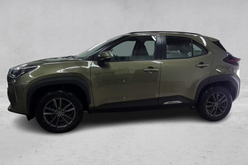 Bilde 2 av Toyota Yaris Cross Hybrid AWD-i Active - Ryggekamera - LED