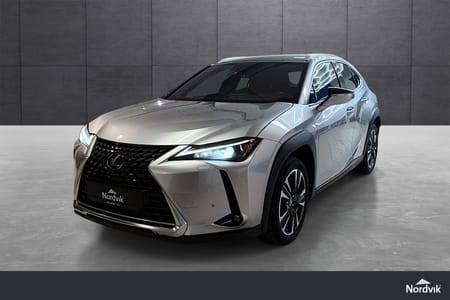 Lexus UX 250h E-Four