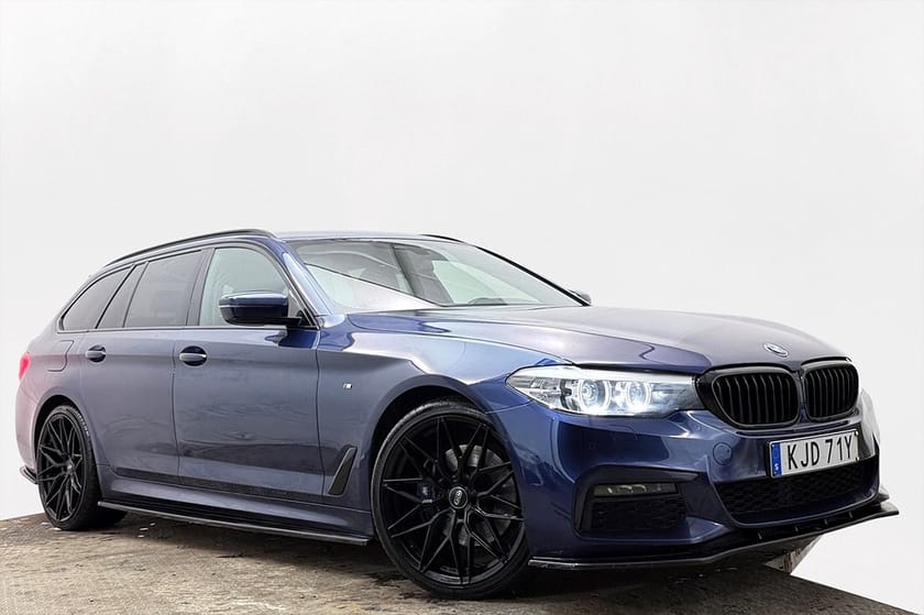 Bild 4 av BMW 530i xDrive Touring M Sport Drag Läder Navi Kamera Värmare