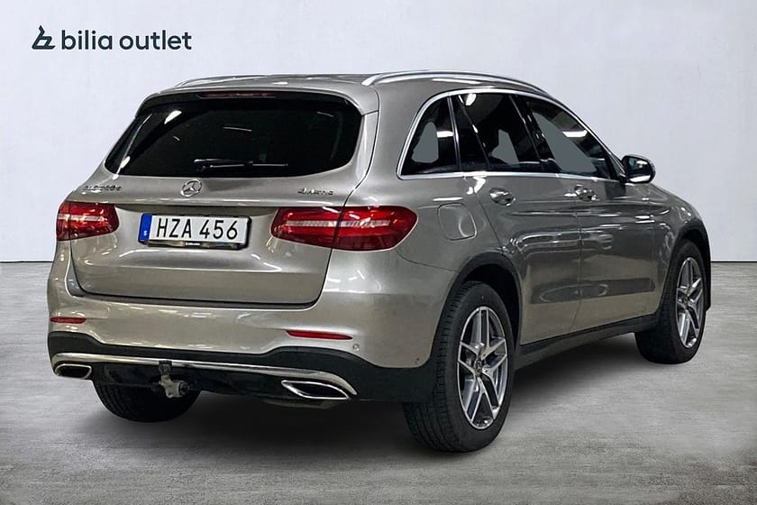 Bild 5 av Mercedes-Benz GLC 220 d 4MATIC AMG 170hk Panorama Drag Backkamera