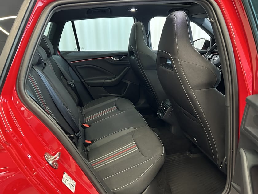 Bild 4 av Škoda Kamiq MONTE CARLO 1.0 TSI DSG, 115hk.