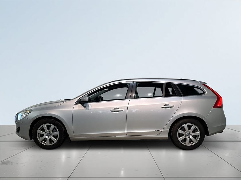Bild 4 av Volvo V60 D3 Momentum Dieselvärmare Bluetooth Psens S/V-hjul