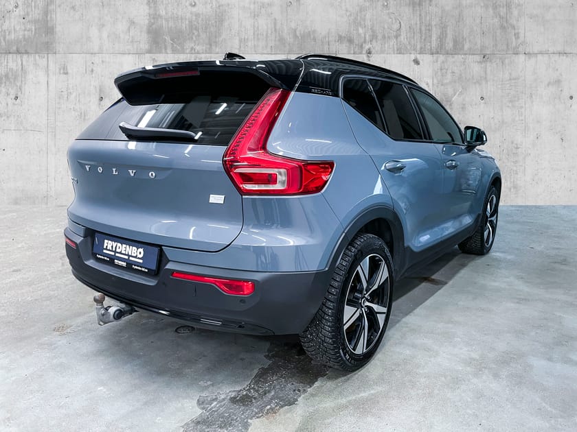 Bilde 3 av Volvo XC40 Recharge Twin motor Plus SEMI.EL.HF|V.PUMPE|19"|TONEDE++