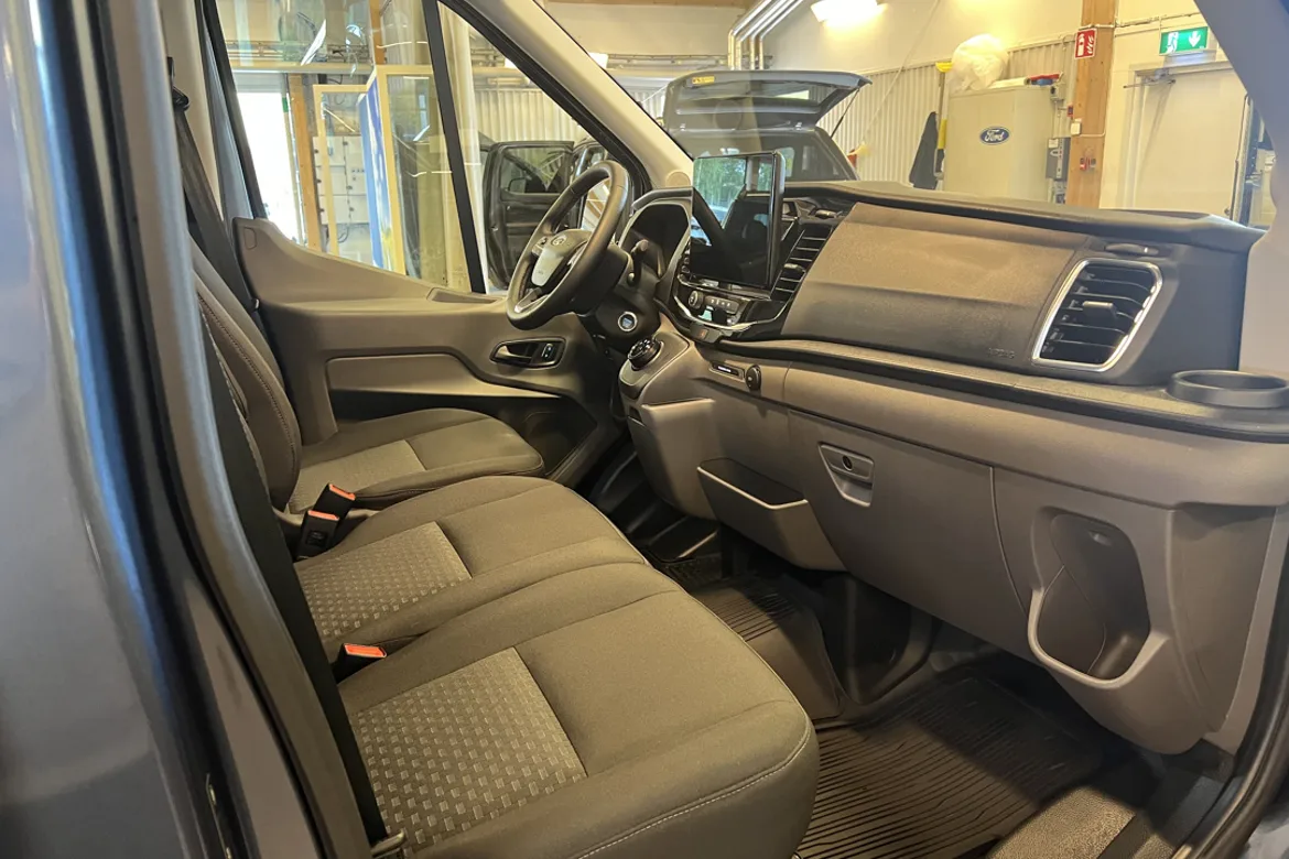 Ford E-Transit 350
