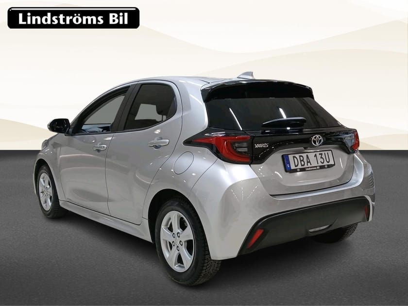 Bild 4 av Toyota Yaris Hybrid 1,5 5D ACTIVE PLUS VINTERHJUL