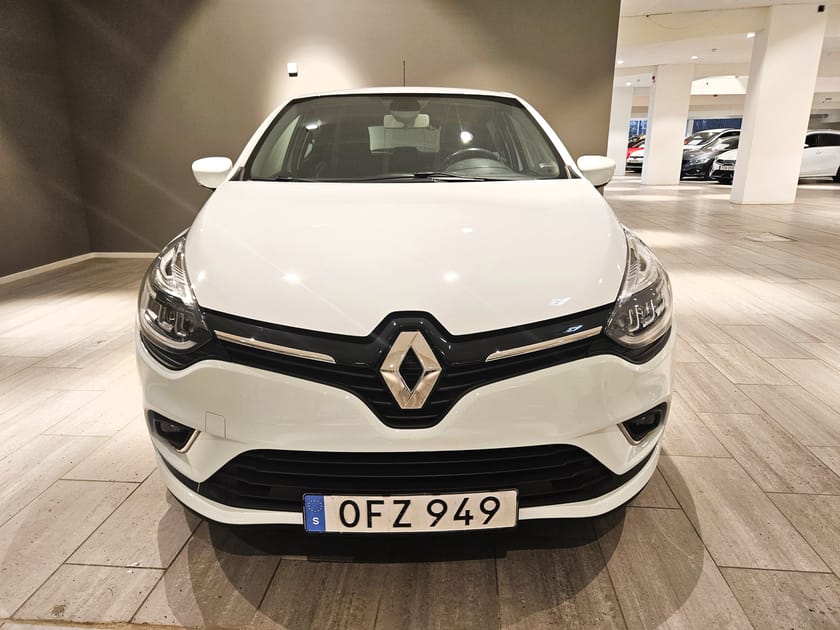 Bild 3 av Renault Clio 0.9 TCe 90hk V-hjul Navi Halvskinn