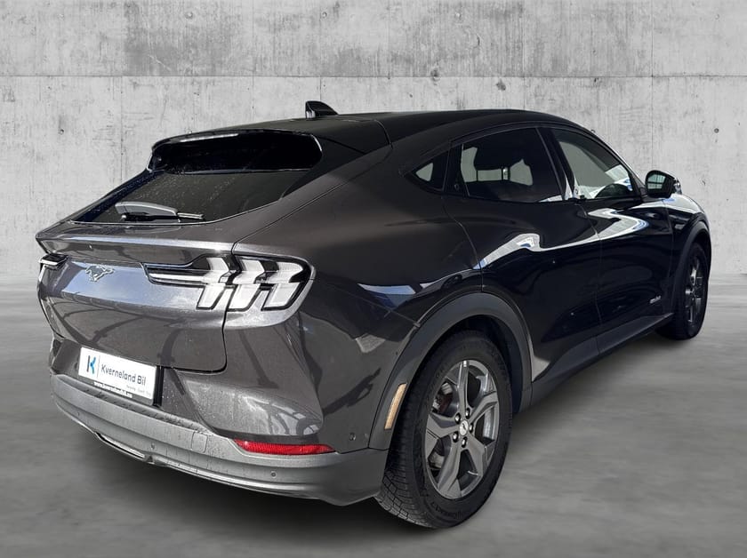 Bilde 5 av Ford Mustang Mach-E Standard Range range, RWD, B&O, Glasstak, B&O, El.seter++