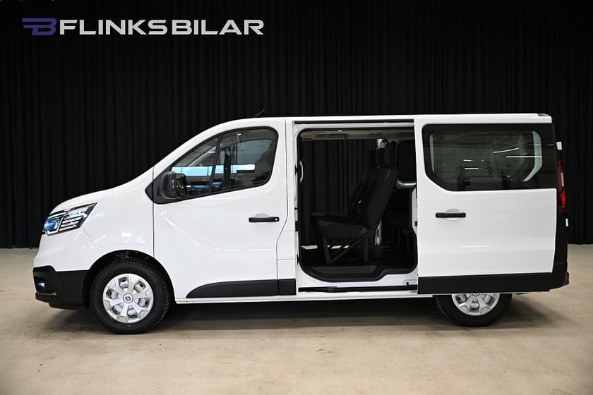 Bild 4 av Renault Trafic Passenger L2 150HK 9-Sits|Drag|LED|Backkamera|M/K-Värmare