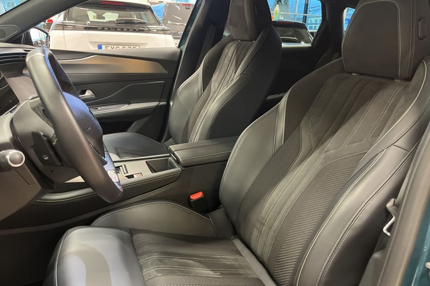 Bild 5 av Peugeot 308 SW GT PureTech 130 *360-KAMERA/V-HJUL/LED*