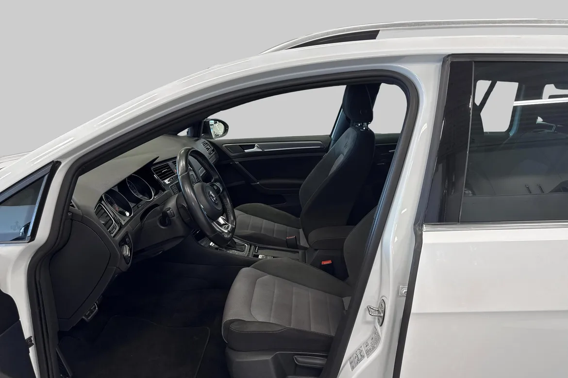 picture of a car