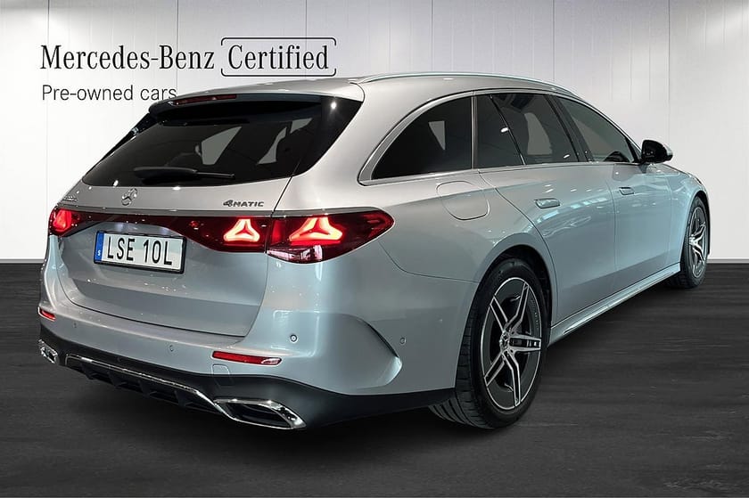 Bild 3 av Mercedes-Benz E 300 d e 4MATIC T de AMG Drag 360