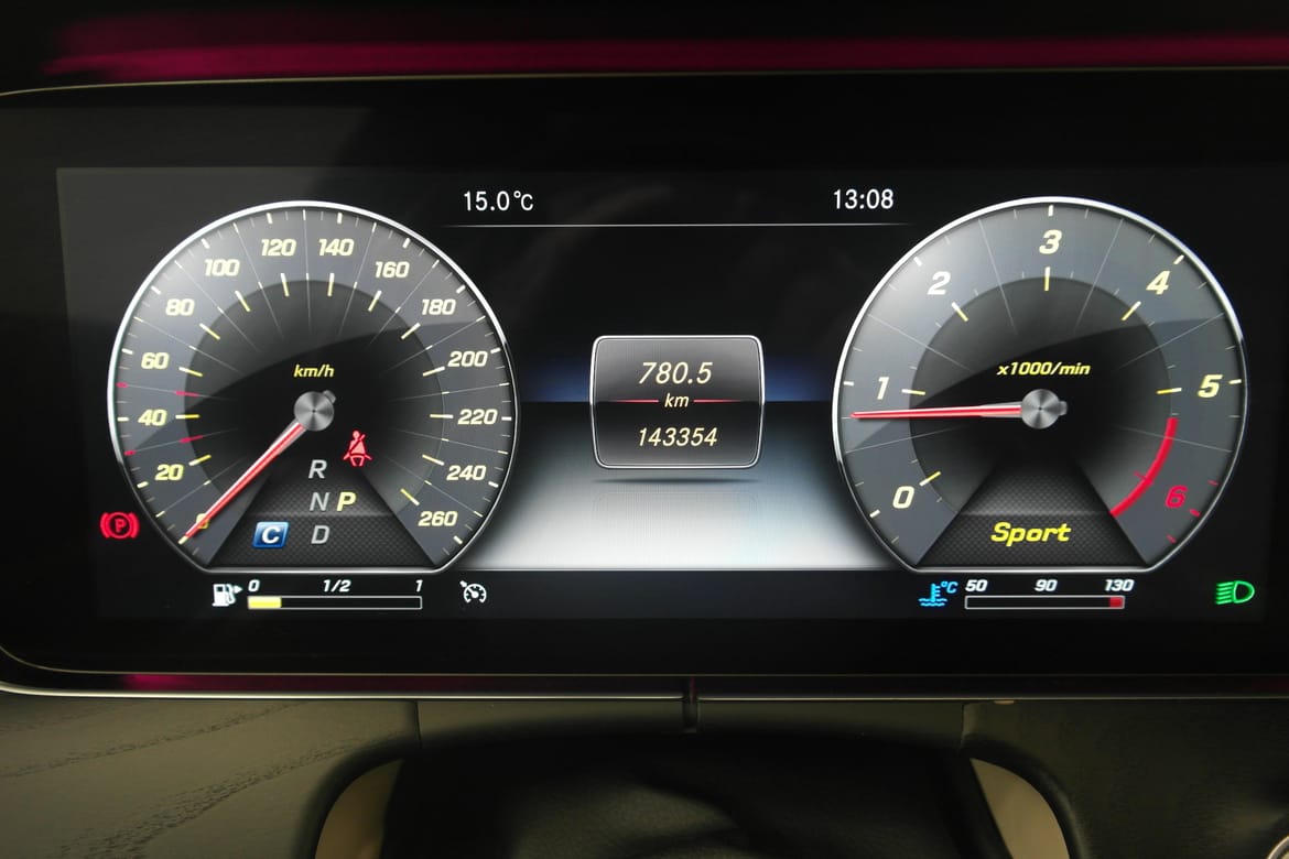 Mercedes-Benz E-Klass 2019 - miniatyr 11