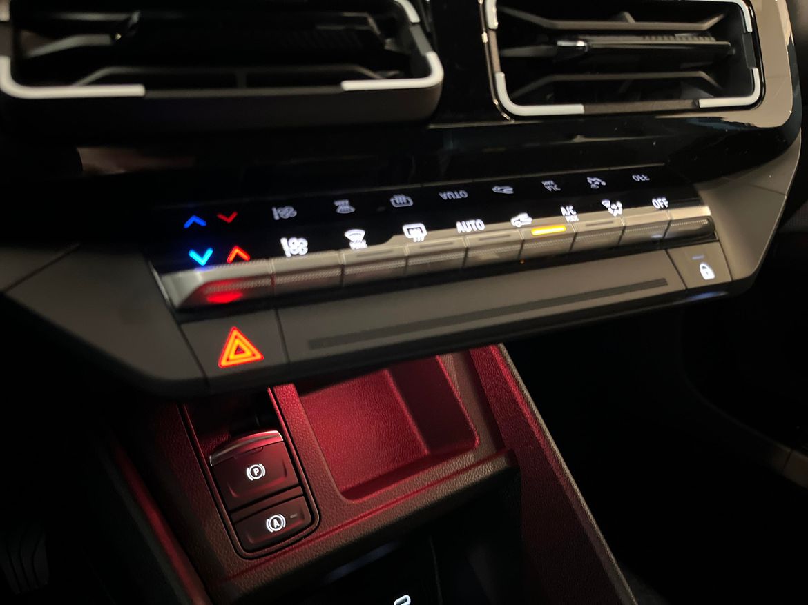 Renault 4 E-Tech 2025 - miniatyr 23