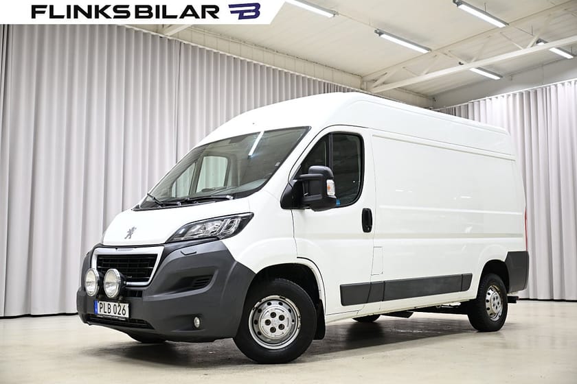 Bild 2 av Peugeot Boxer Van 131HK Servicebil|V-Inredd|Drag||Värmare|EnÄgare|SeUtr!