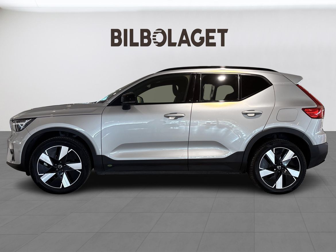 Volvo XC40 2024 - miniatyr 2