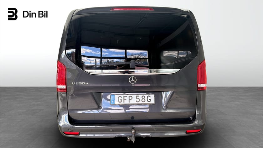 Bild 5 av Mercedes-Benz V 250d 3.2t Avantgarde 190 9G-Tronic/Läder/Eldörrar/Nav