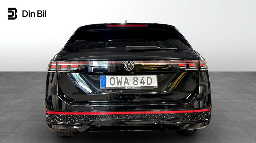 Bild 5 av Volkswagen Passat Variant eHybrid R-LINE 1.5 TSI Drag P-väramre Panorama
