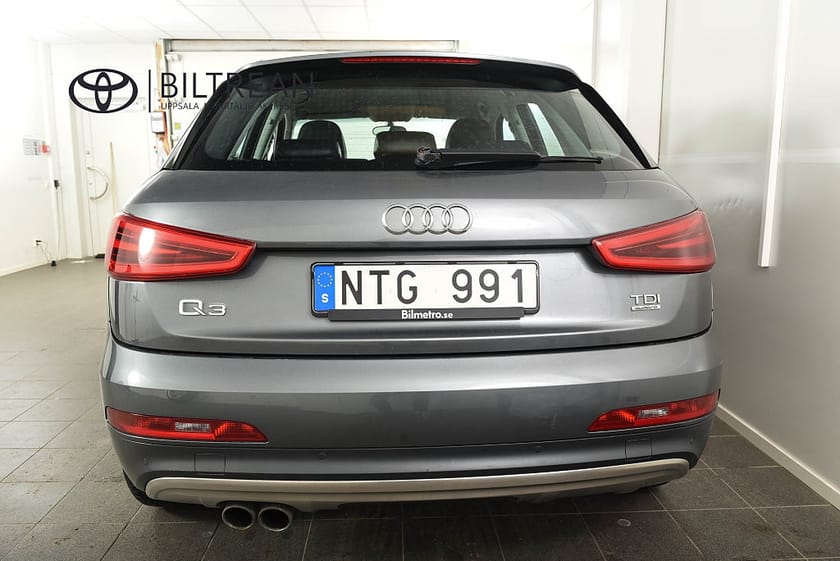 Bild 5 av Audi Q3 2.0 TDI quattro S Tronic Drag V-hjul