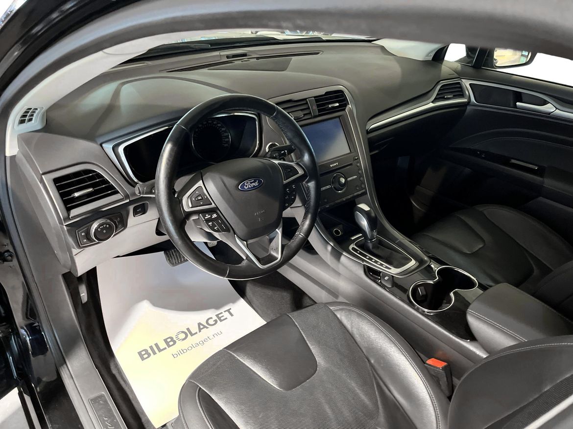 Ford Mondeo 2016 - miniatyr 6