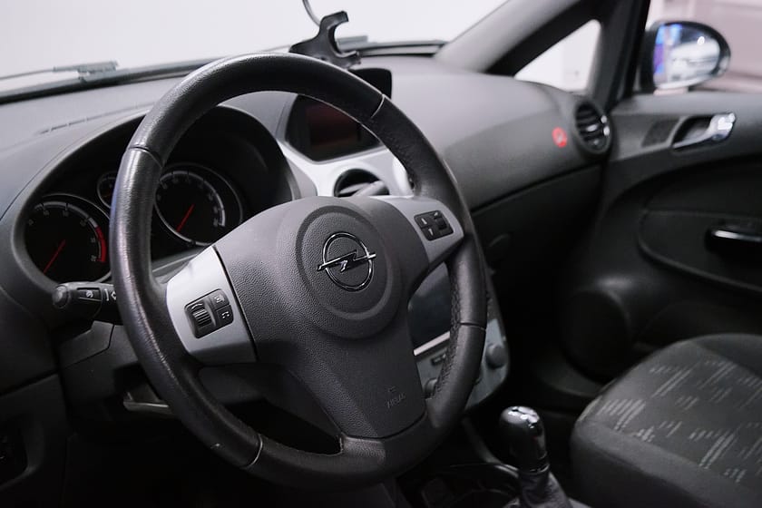 Bild 5 av Opel Corsa 5-dörrar 1.4 Automatisk 6000mil