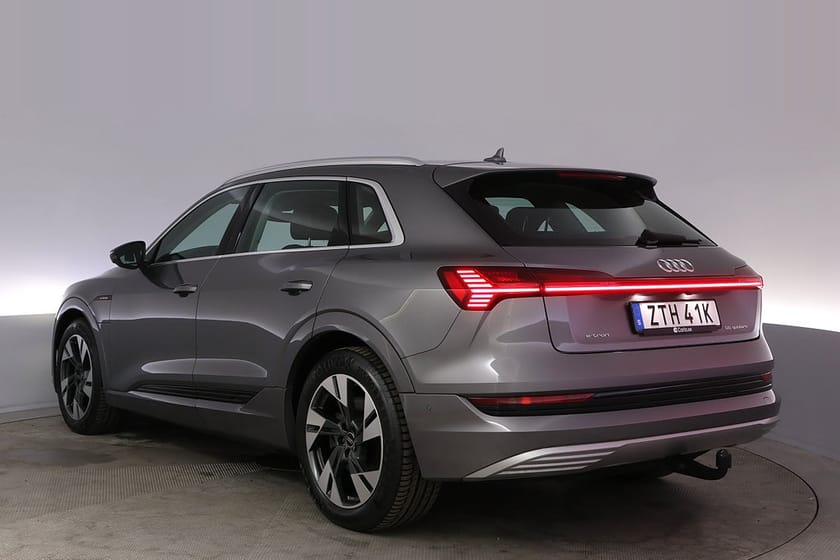 Bild 4 av Audi e-tron 55 quattro Proline Kamera Elstol Adap.Farth Drag