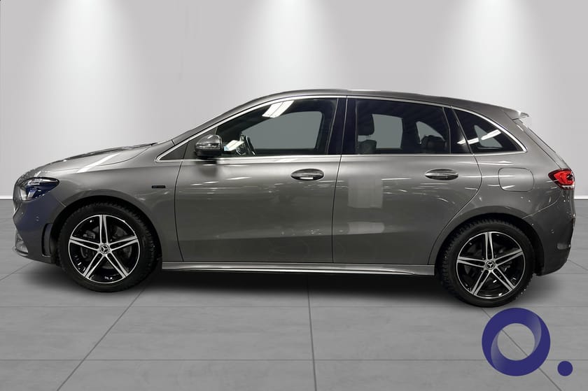 Bilde 2 av Mercedes-Benz B 250 e 250e|AMG|Carplay|Ambient light|Elektrisk bakluke