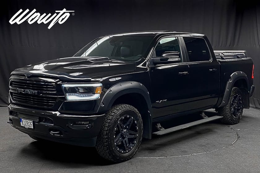 Bild 1 av RAM 1500 Crew Cab Dodge 5.7 V8 Laramie Night Edt /Moms