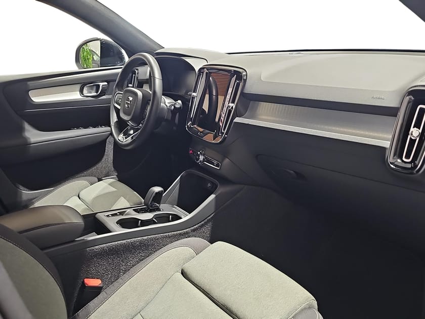 Bild 4 av Volvo XC40 Recharge T4 Core Bright