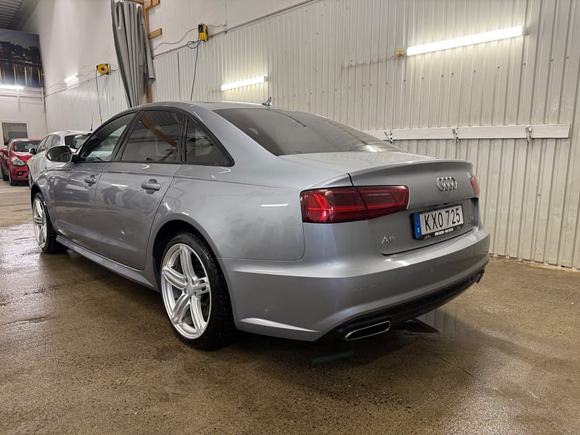 Bild 4 av Audi A6 Sedan 3.0 TDI V6 quattro Ambition, Sport Edition