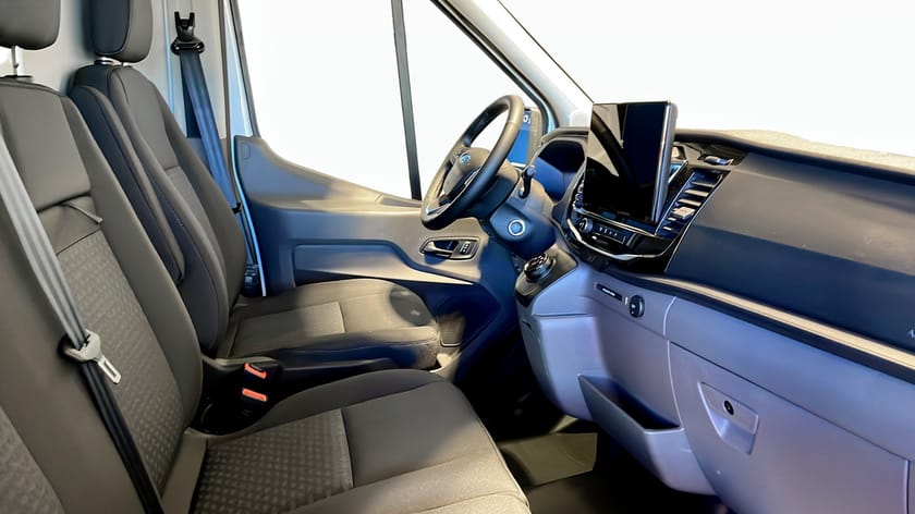 Bild 3 av Ford E-Transit 350 Electric Trend Skåp L3 269hk RWD