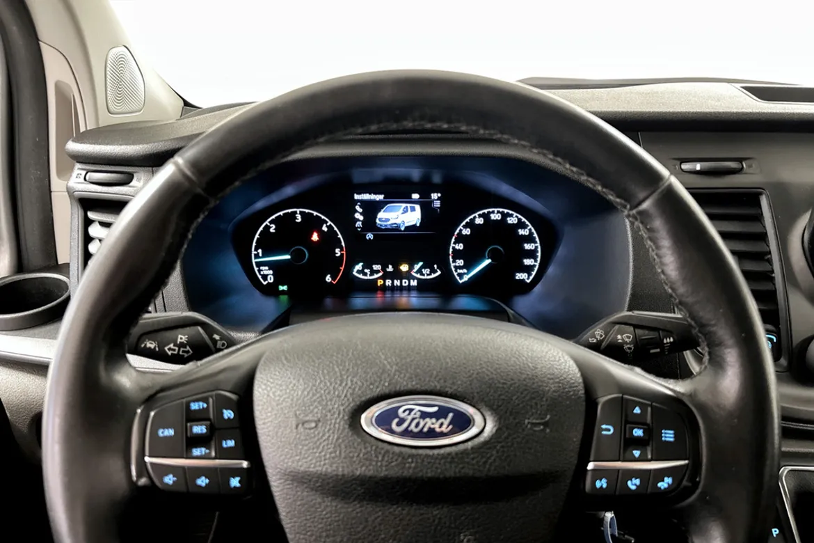 Ford Transit Custom 340 Crew Van