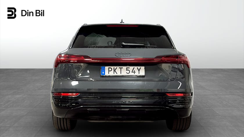 Bild 5 av Audi Q8 50 e-tron quattro 340HK q Proline / Drag / Backkamera