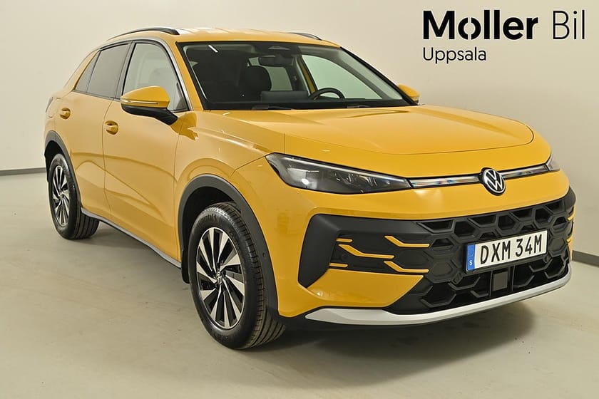 Bild 1 av Volkswagen T-Roc 1.5 eTSI 150hk, Backkamera, Teknikpaket