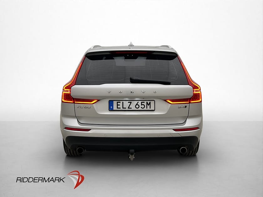 Bild 5 av Volvo XC60 B4 AWD 197hk Momentum VOC D-Värmare Dragkrok