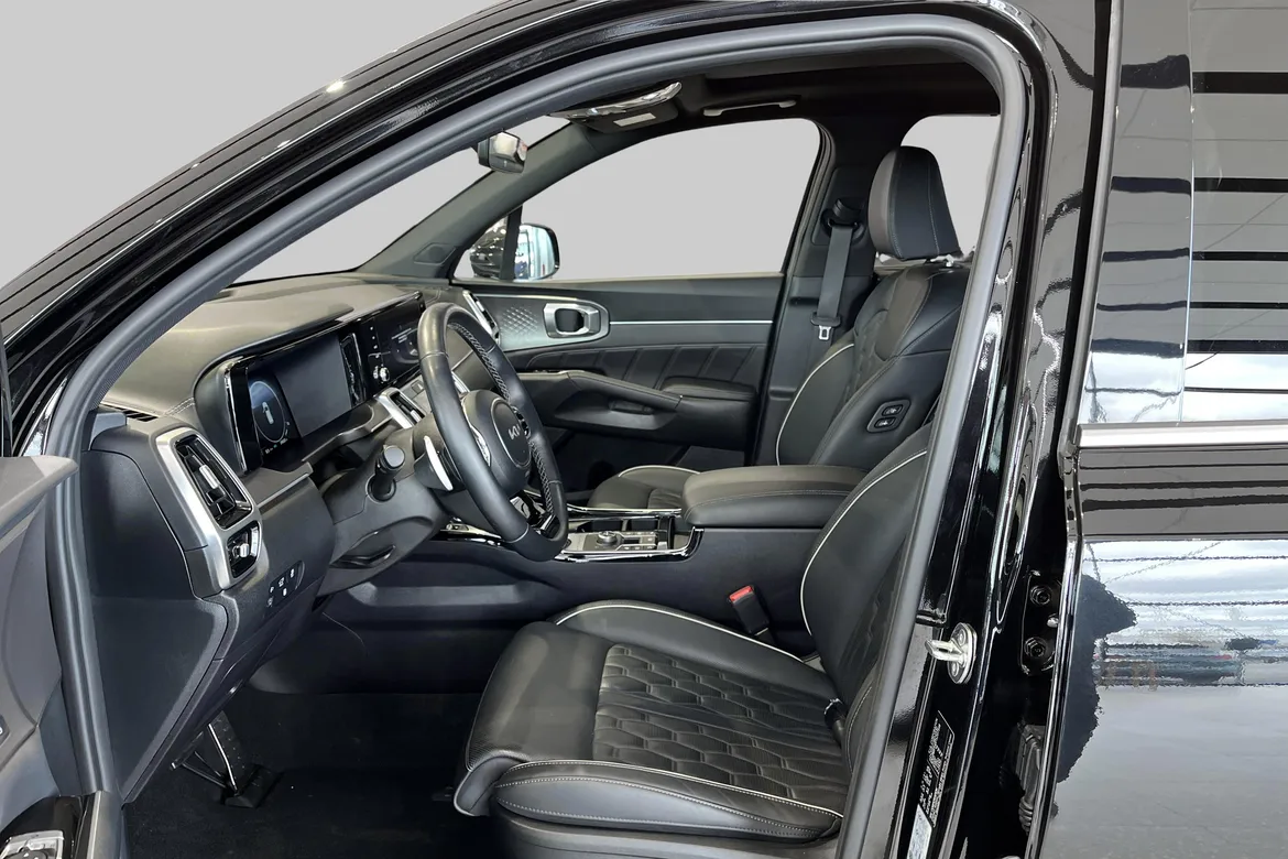 picture of a car